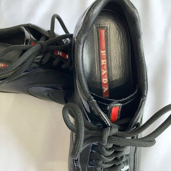 PRADA BLACK PATENT LEATHER TECHNICAL FABRICLACE UP SNEAKERS FOR WOMEN'S - 6 - Picture 9 of 9